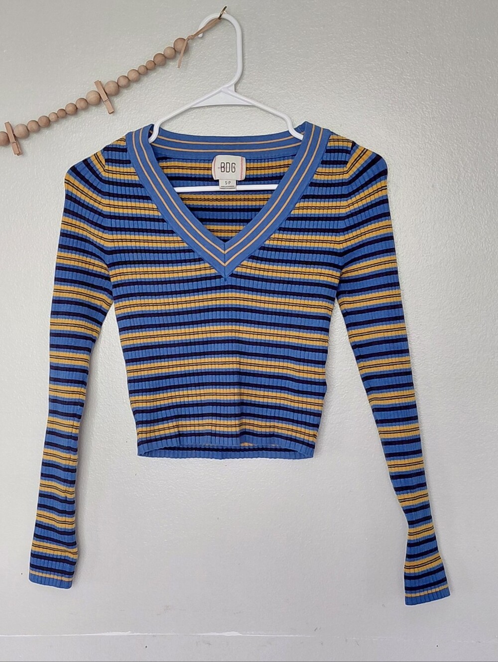 BDG Blue/Yellow Collegiate Striped Preppy V-neck Long Sleeve Crop Top Small